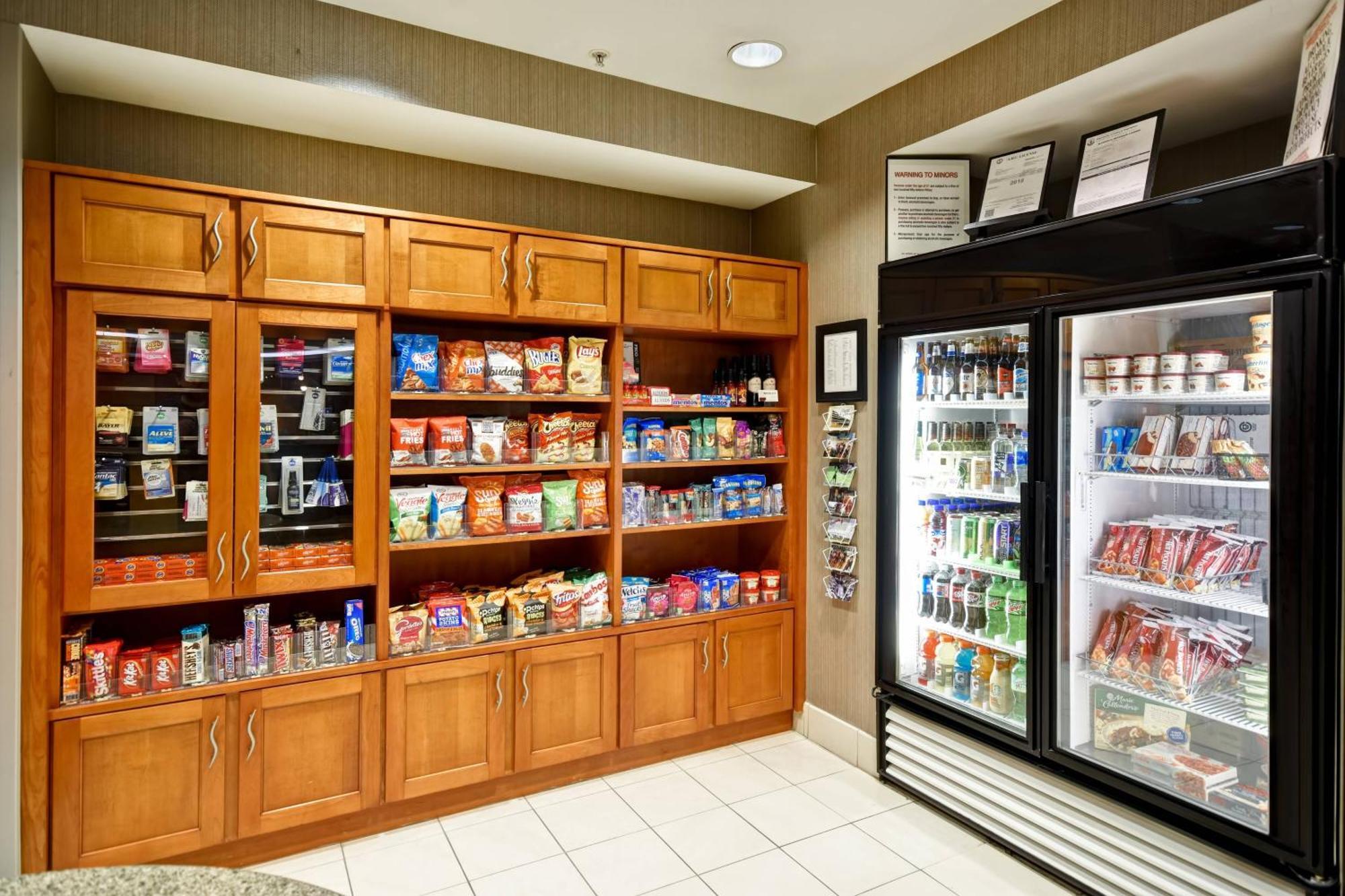Springhill Suites Louisville Airport Екстериор снимка