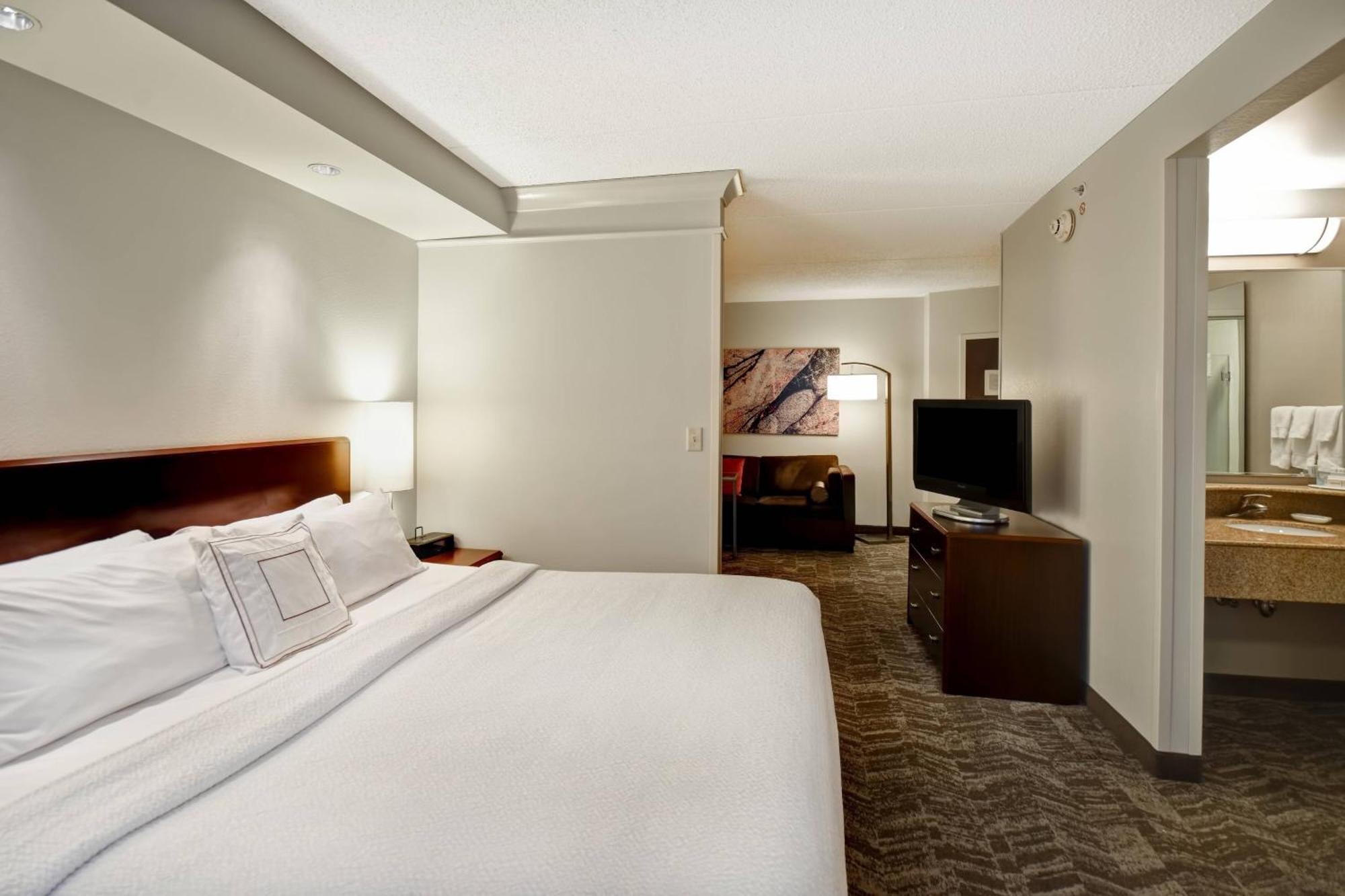 Springhill Suites Louisville Airport Екстериор снимка