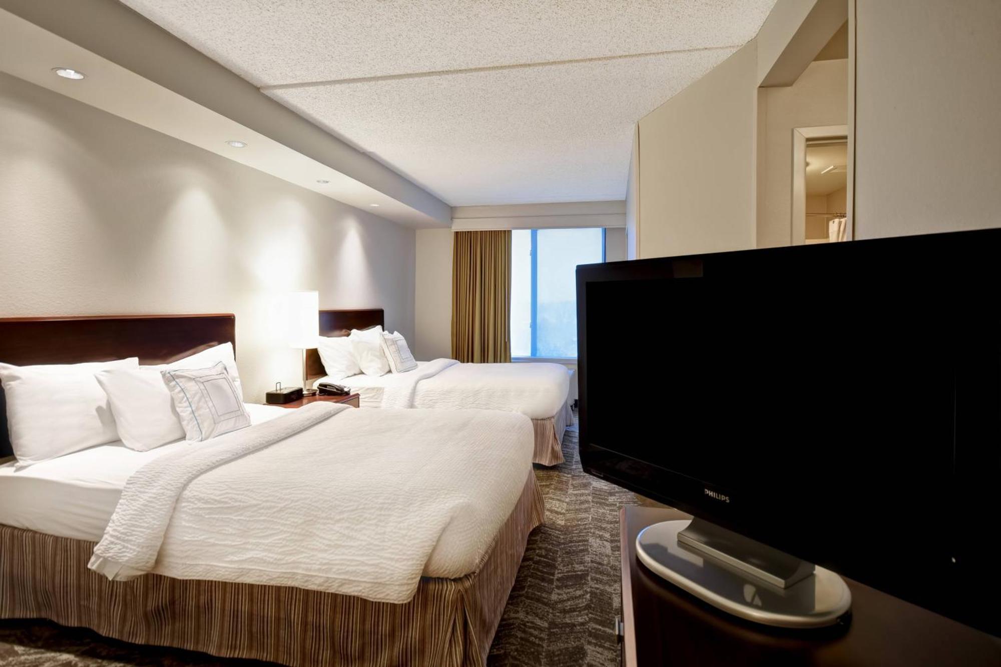 Springhill Suites Louisville Airport Екстериор снимка