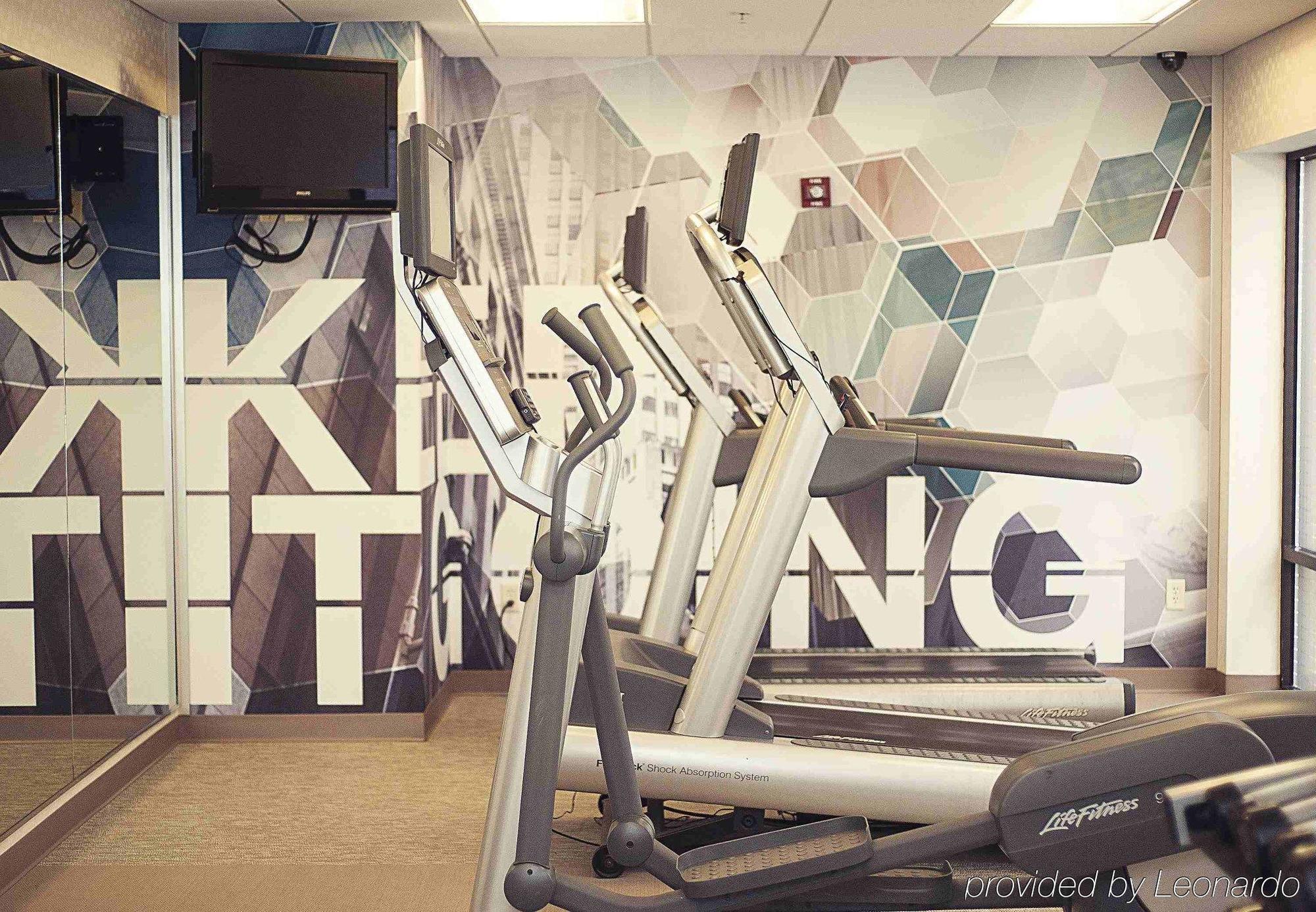 Springhill Suites Louisville Airport Екстериор снимка