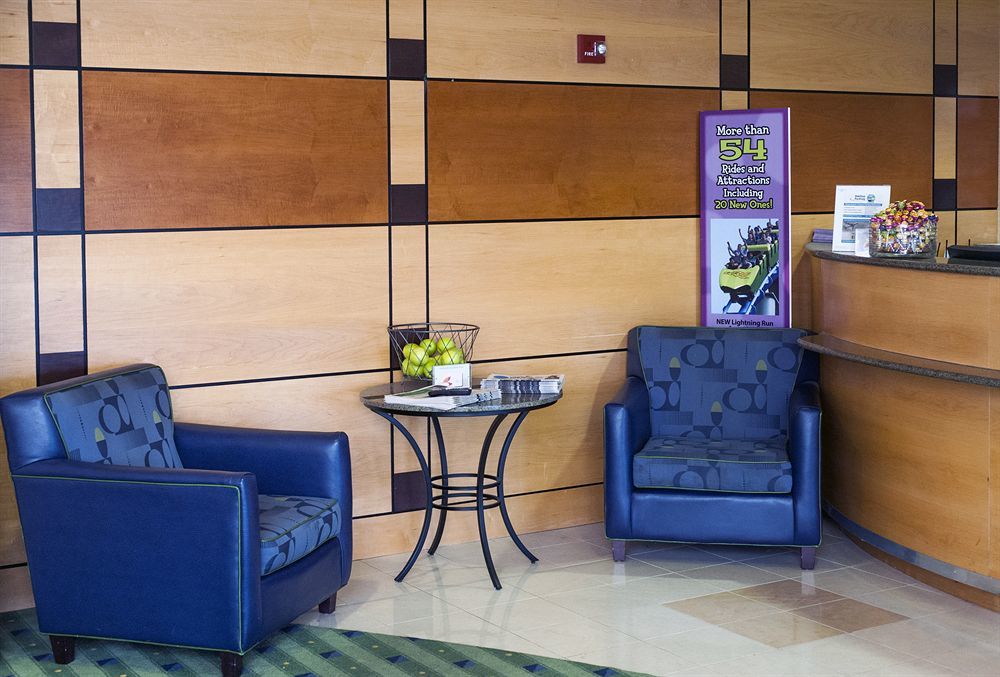 Springhill Suites Louisville Airport Екстериор снимка