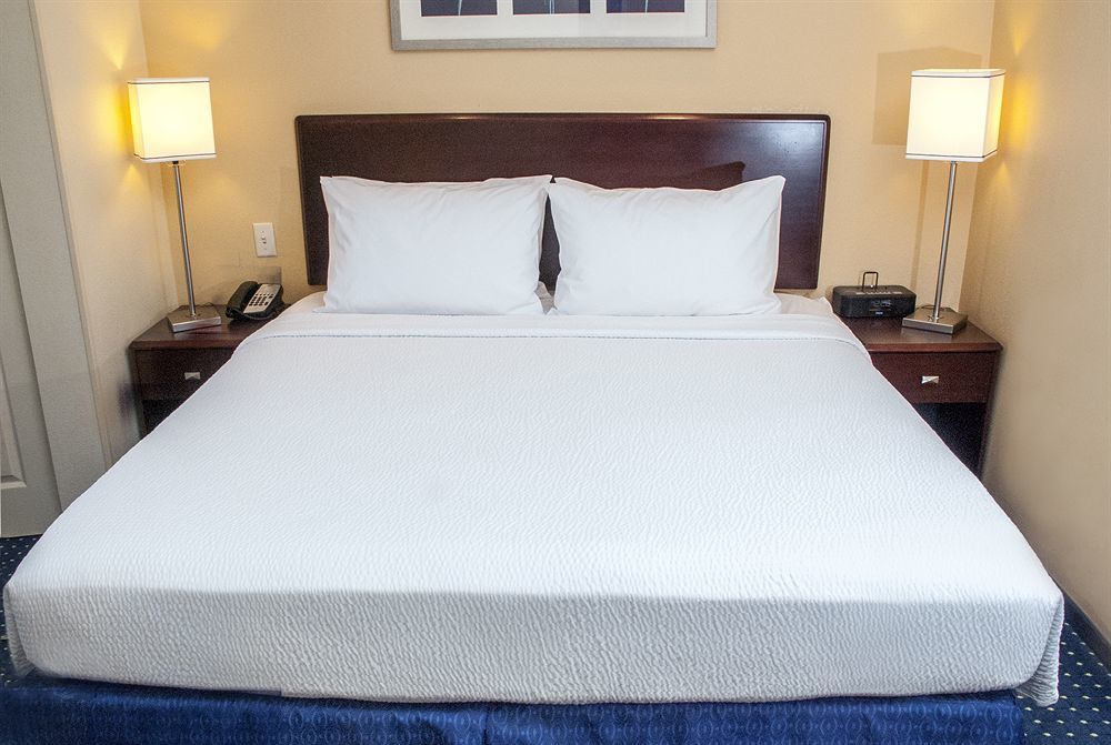 Springhill Suites Louisville Airport Екстериор снимка