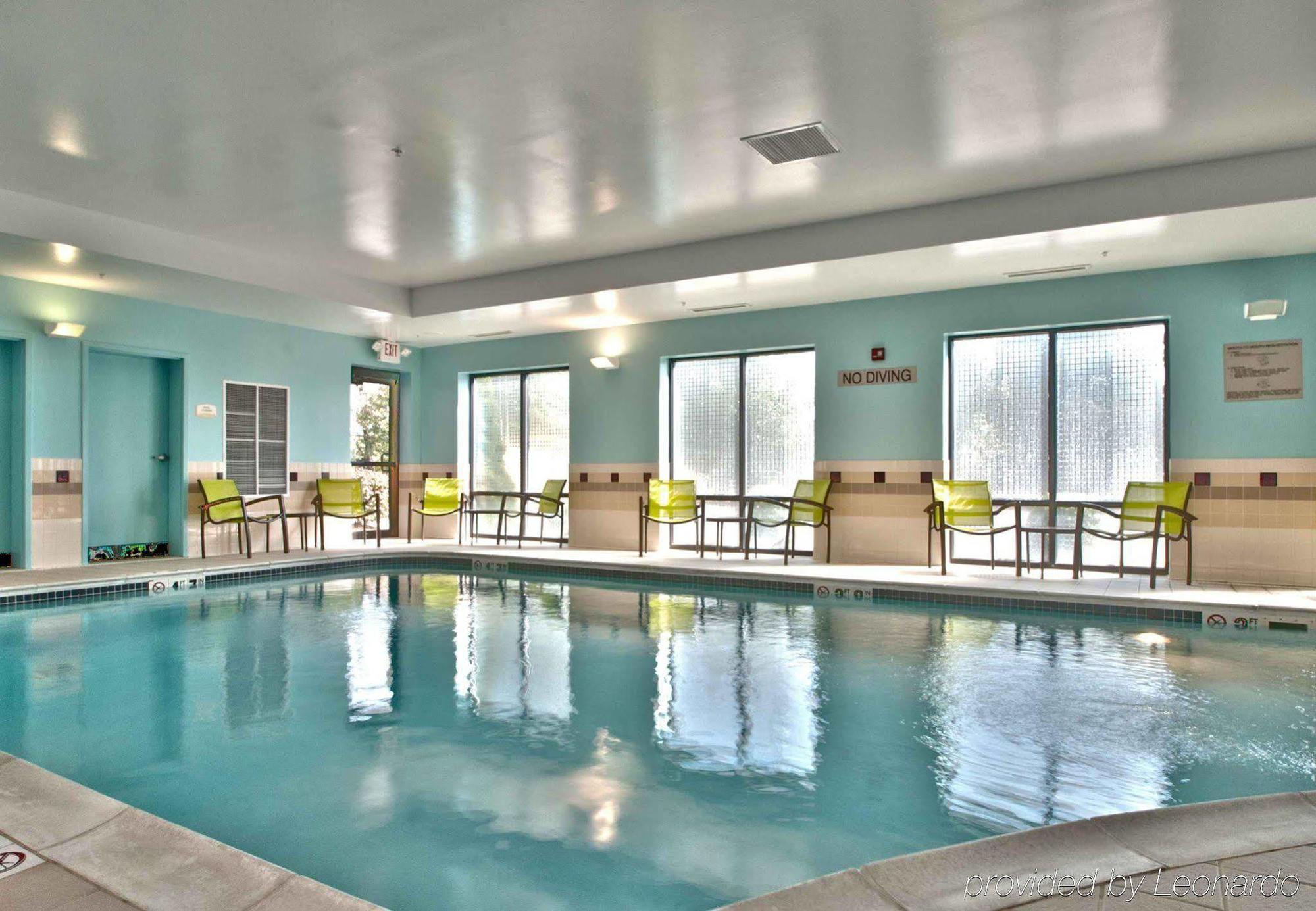 Springhill Suites Louisville Airport Екстериор снимка
