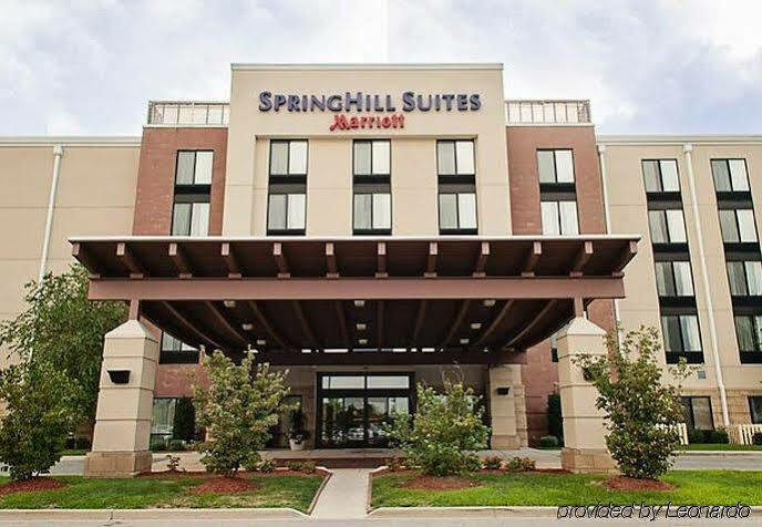Springhill Suites Louisville Airport Екстериор снимка